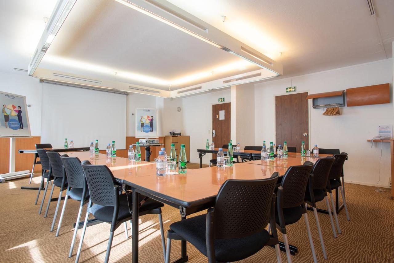 Hotel Mercure Aix En Provence Beaumanoir 4*